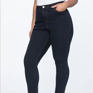 Eloquii Olivia Sculpting Skinny Jean